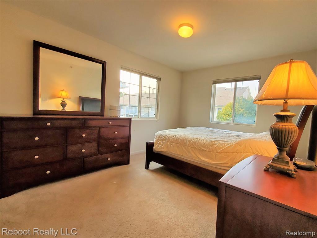 1127 BEAVER Run, Troy, MI 48083 — Photo 10