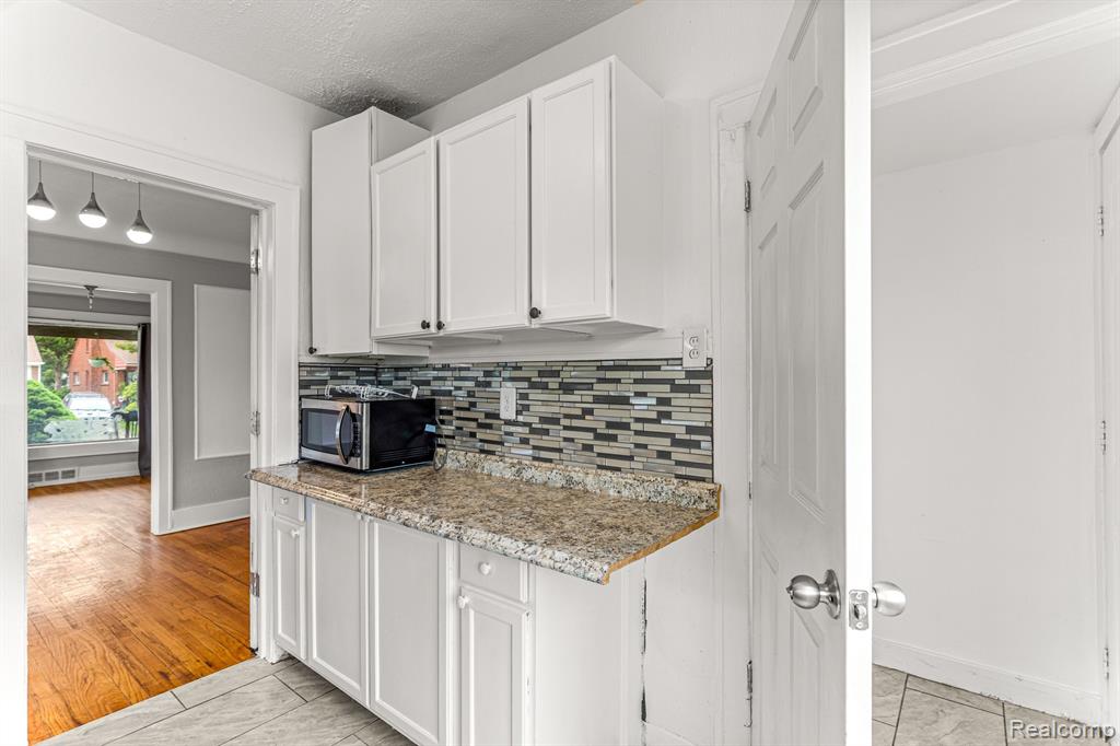 5002 MEAD Street, Dearborn, MI 48126 — Photo 8
