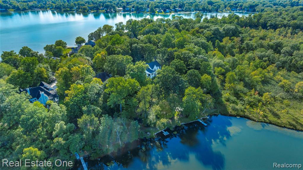 6570 Alden Drive, West Bloomfield, MI 48324 — Photo 62