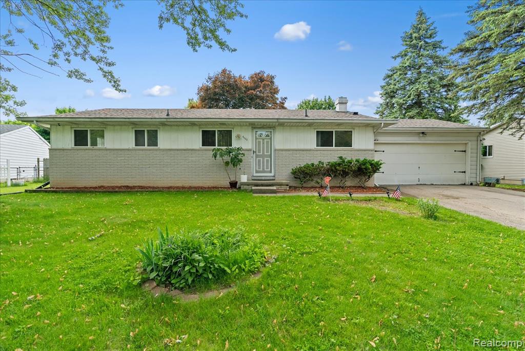 6422 Lerner Way, Lansing, MI 48911
