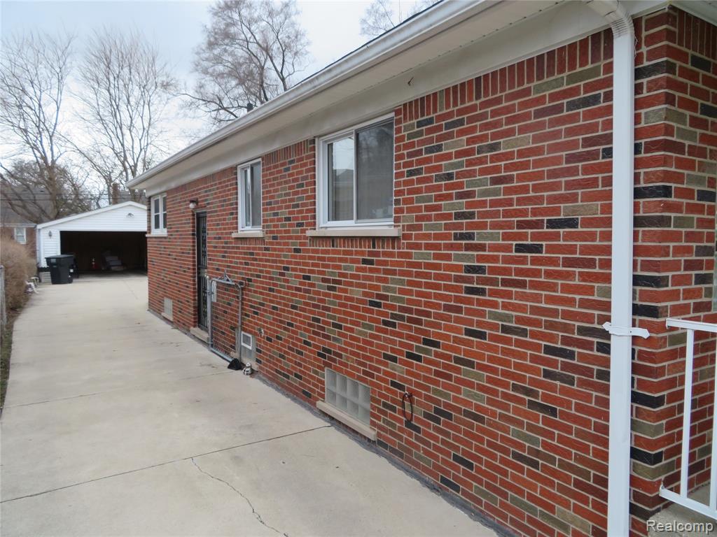 14184 Rossini Drive, Detroit, MI 48205 — Photo 4