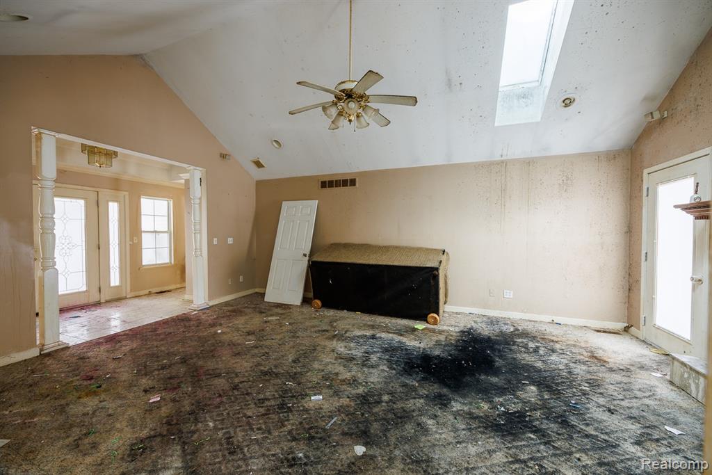 4394 N Center Road, Flint, MI 48506 — Photo 5