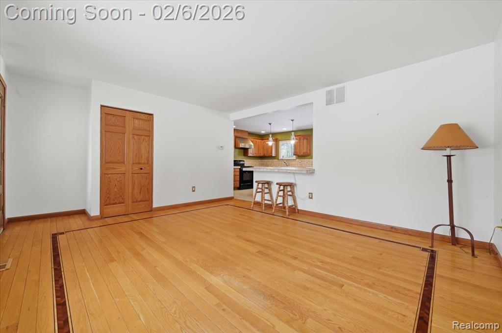 439 N Linville Street, Westland, MI — Photo 10
