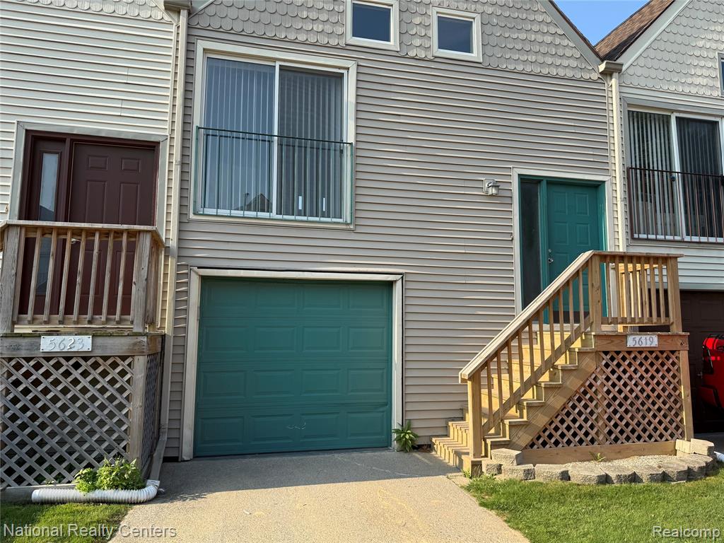 5619 Fox Hill Drive, Sterling Heights, MI 48310 — Photo 2
