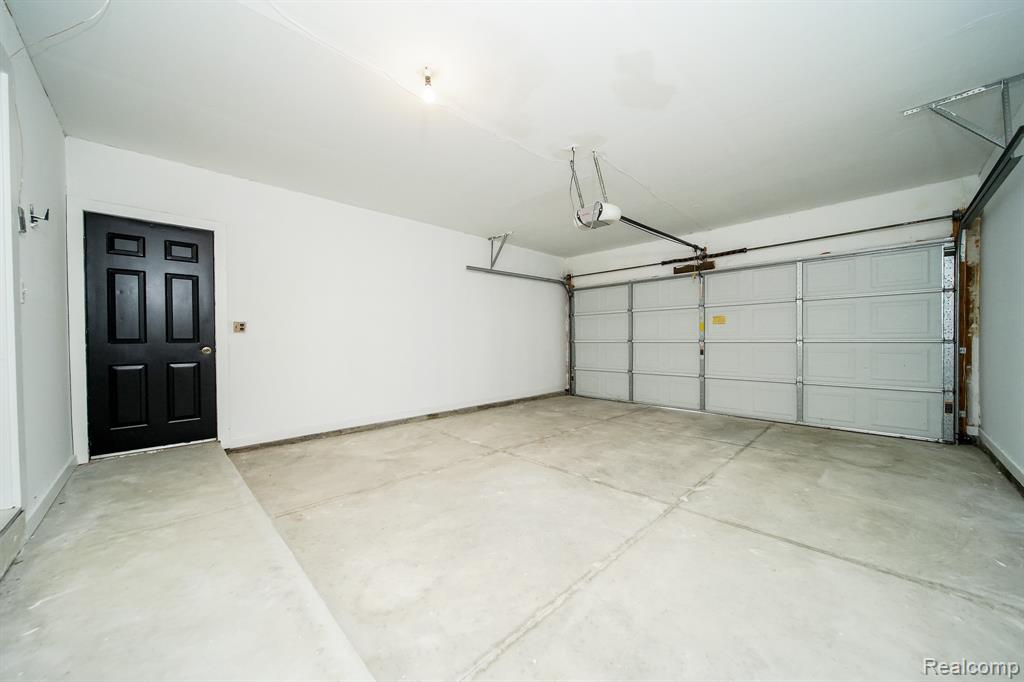 7382 Irongate Road, Canton, MI 48187 — Photo 29