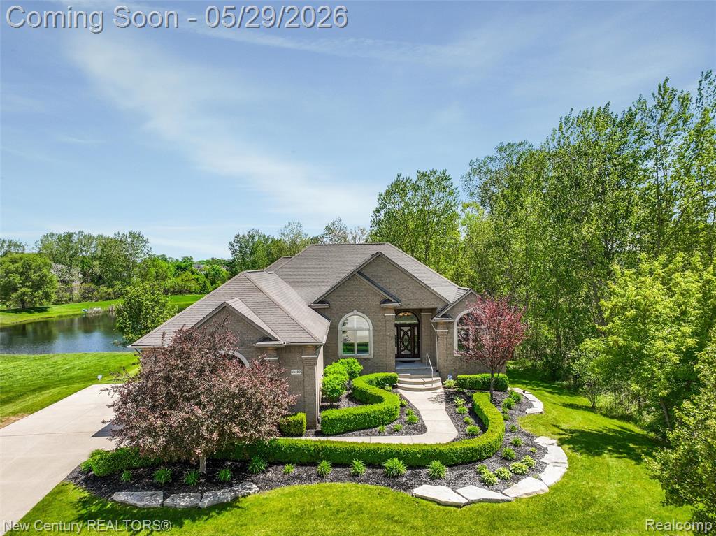 55490 Whispering Hills Drive, Utica, MI 48316 — Photo 2