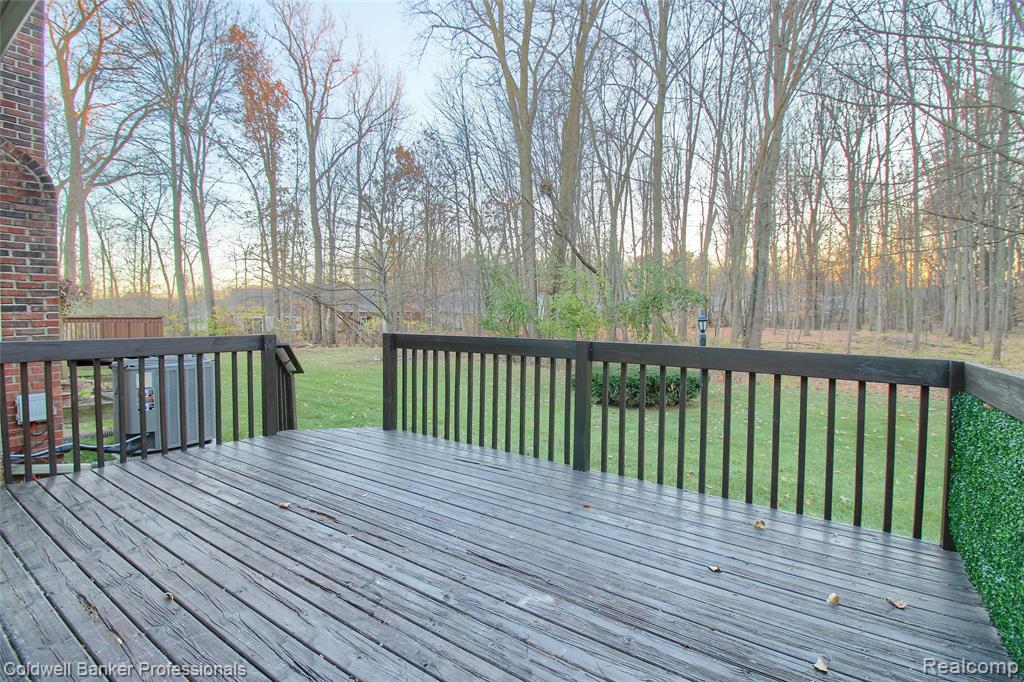 41816 White Tail Lane, Canton, MI 48188 — Photo 31