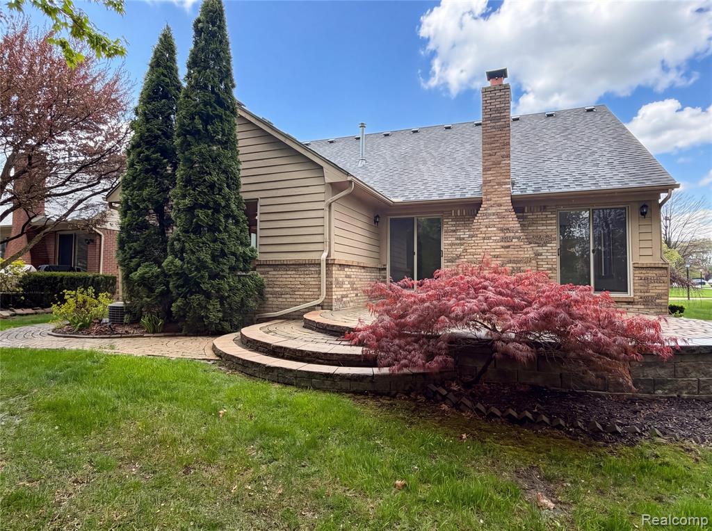 52186 Jacqueline Court, Macomb, MI 48042 — Photo 5