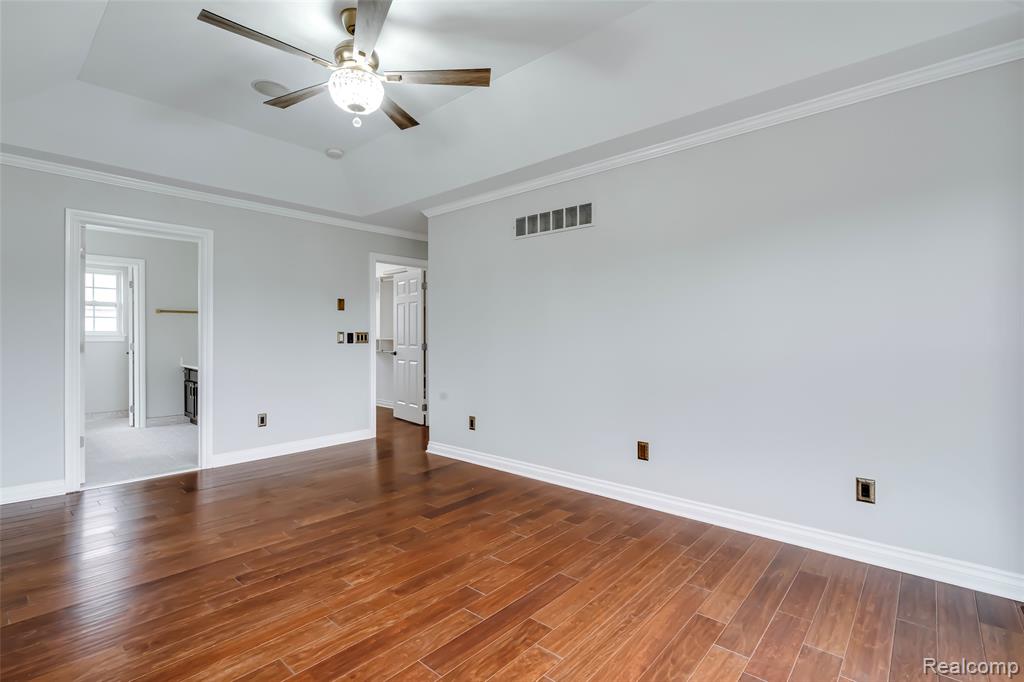 6330 Sadie Lane, Belleville, MI 48111 — Photo 40