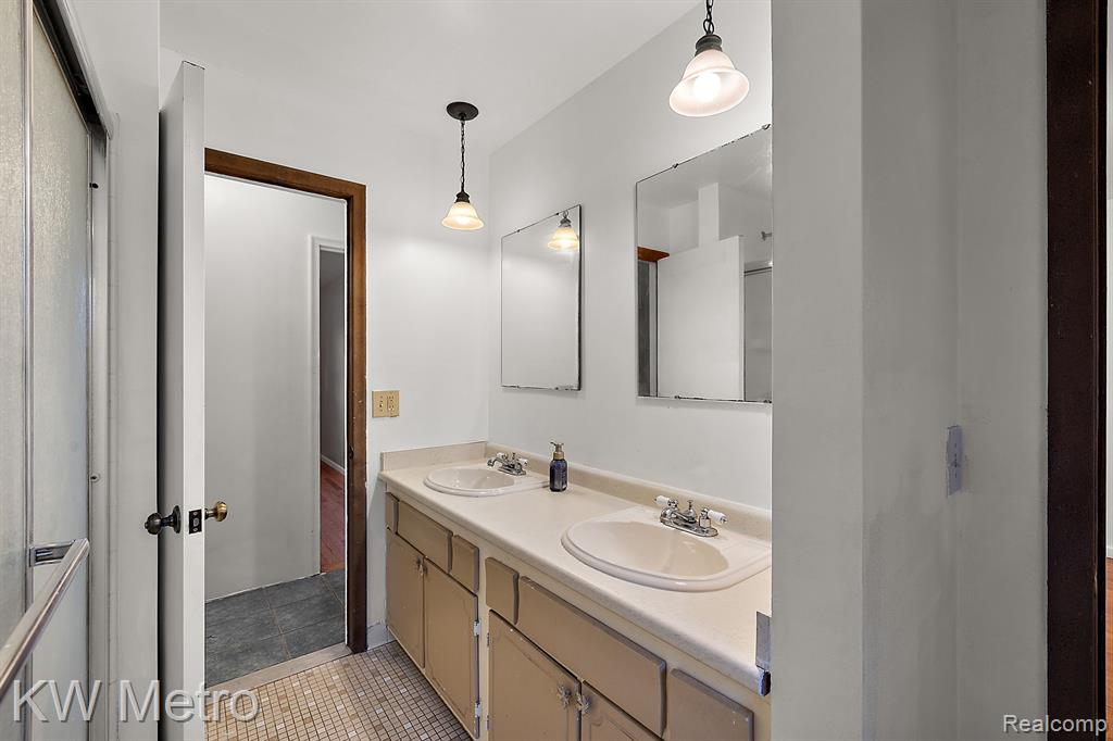 15183 YALE Road, Lynn, MI 48097 — Photo 28