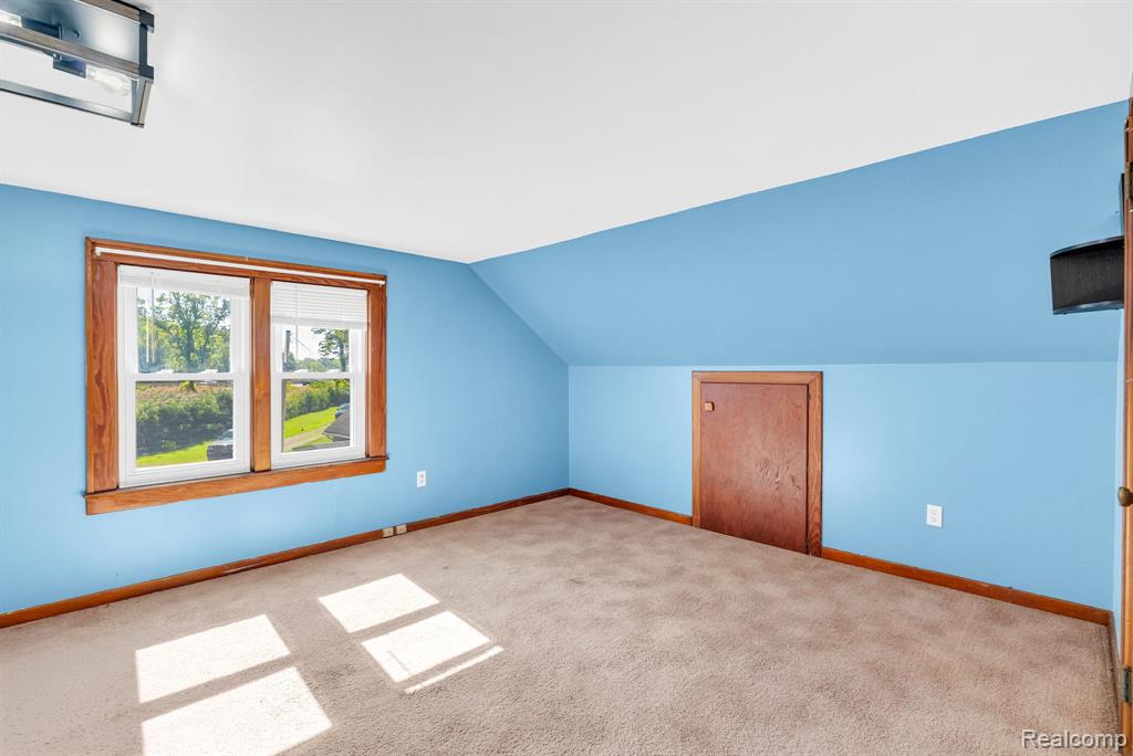 24915 Saint Paul Boulevard, Harrison Township, MI — Photo 28