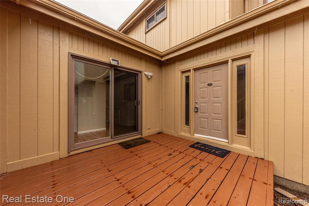 6427 RICHARD Run, 10, West Bloomfield, MI — Photo 37