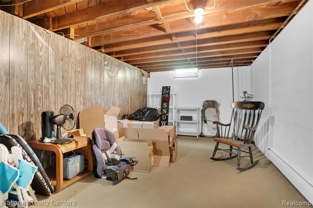 1521 Thread Valley, Holly, MI 48442 — Photo 41