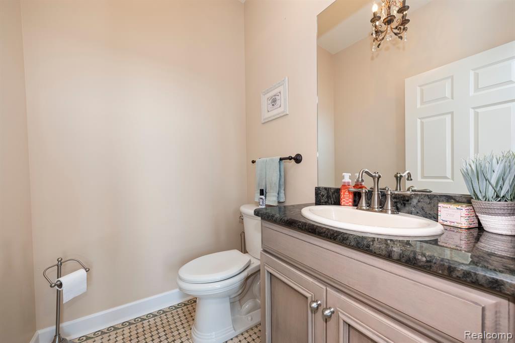 4275 CREEDMORE Street, Commerce Twp, MI 48382 — Photo 11
