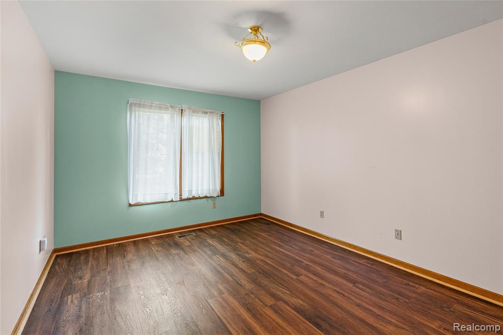 9280 Monica Drive, 53, Davison, MI 48423 — Photo 15