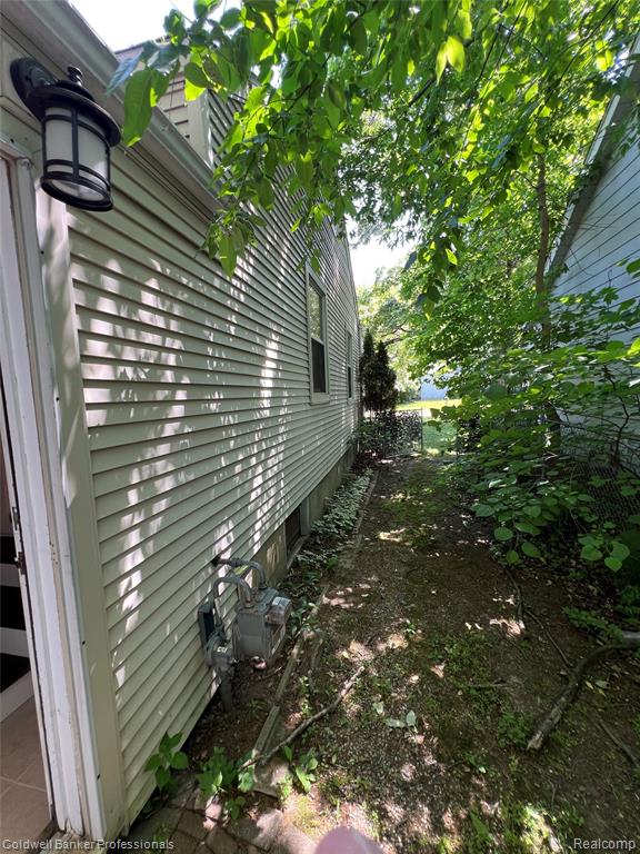 19925 Negaunee, Redford, MI 48240 — Photo 48