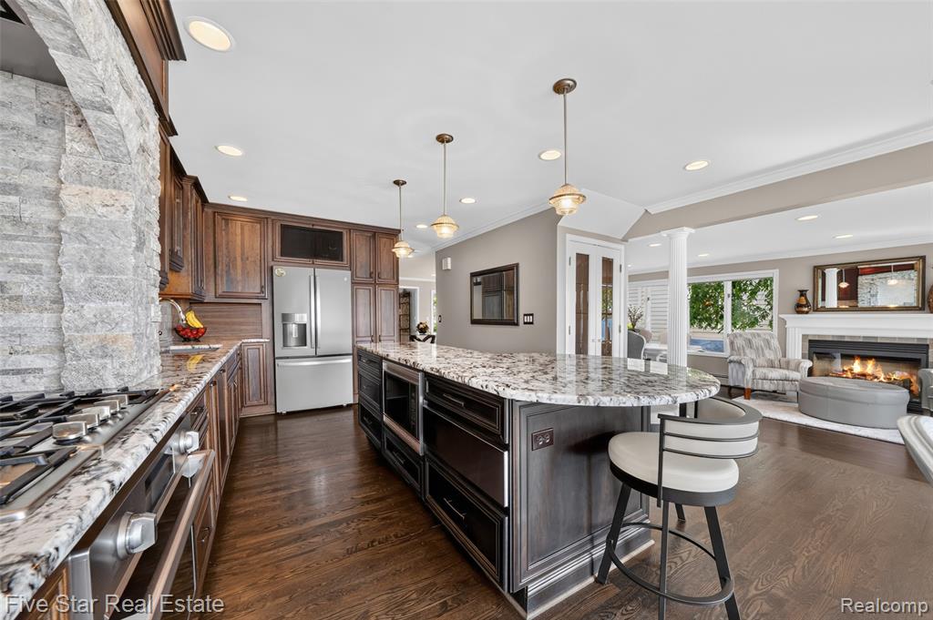 8931 Edgewood Park Drive, Commerce Twp, MI 48382 — Photo 23