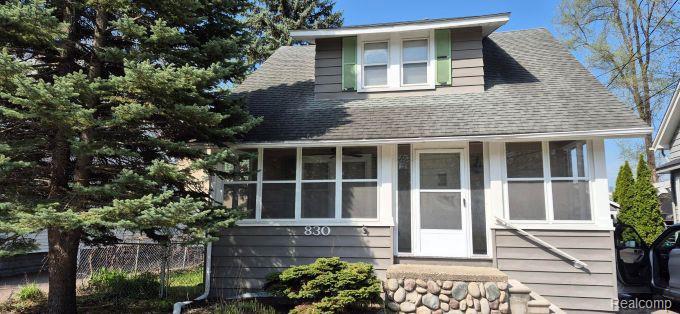 830 KNOWLES Street, Royal Oak, MI 48067 — front exterior
