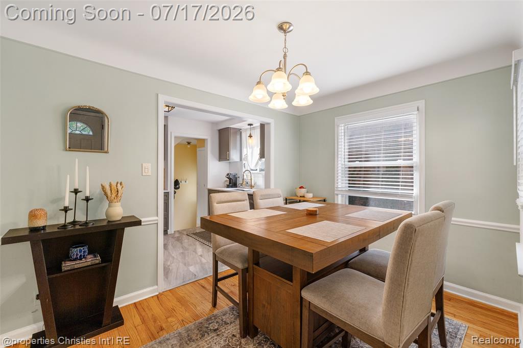 20855 Lochmoor Street, Harper Woods, MI 48225 — Photo 15
