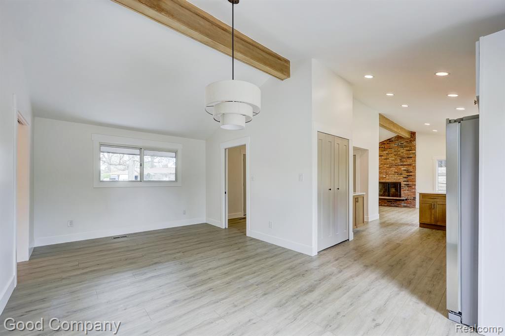24250 Majestic Street, Oak Park, MI 48237 — Photo 9