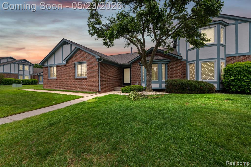 45511 Dover Drive, Macomb, MI 48044 — front exterior