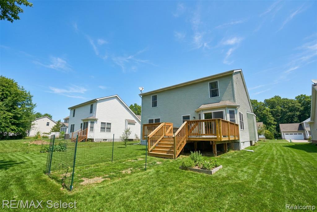185 Laura Lane, Linden, MI 48451 — Photo 3