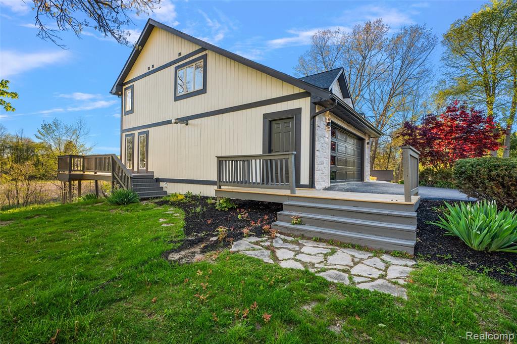 1585 Houghton Trail, Ortonville, MI 48462 — Photo 7