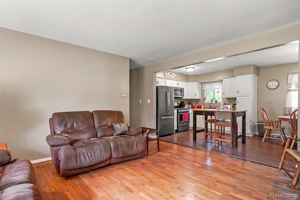 5014 Oak Hill Road, Clarkston, MI 48348 — Photo 5