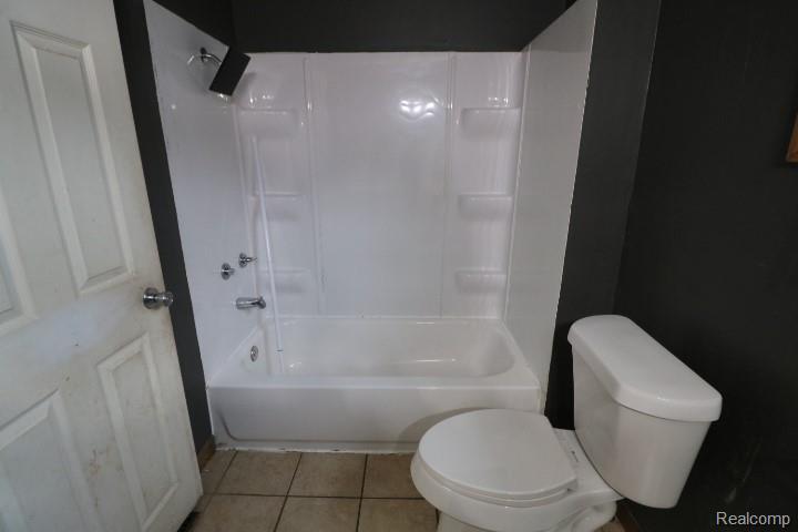 202 Elm Street, Bay City, MI 48706 — Photo 12