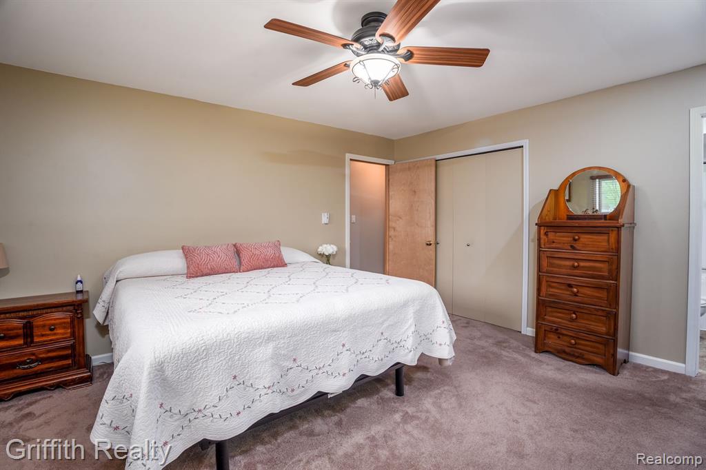 6903 SOMERSET Drive, Brighton, MI 48116 — Photo 20