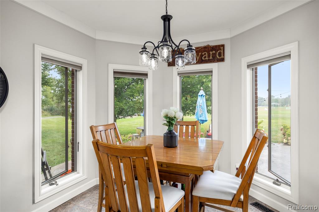 7030 Marsh Road, Cottrellville, MI — Photo 12