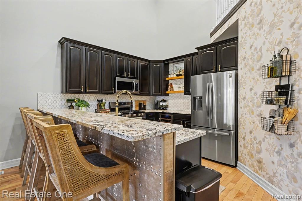 686 W Bluff Court, 23, Rochester Hills, MI 48307 — Photo 9