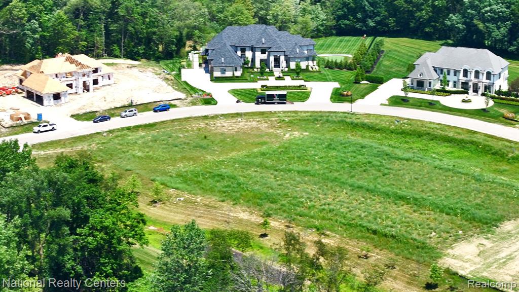 1655 Vista Drive W, Oakland, MI — Photo 21