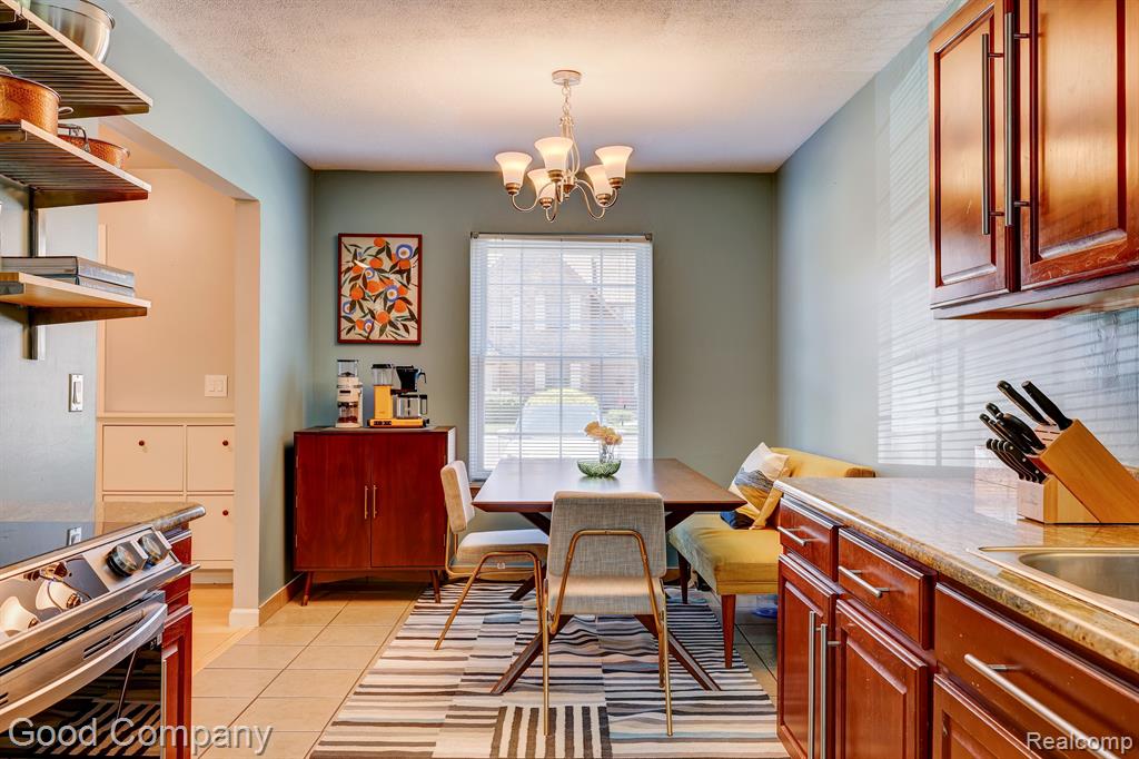 28660 LOWELL N, Southfield, MI 48076 — Photo 16
