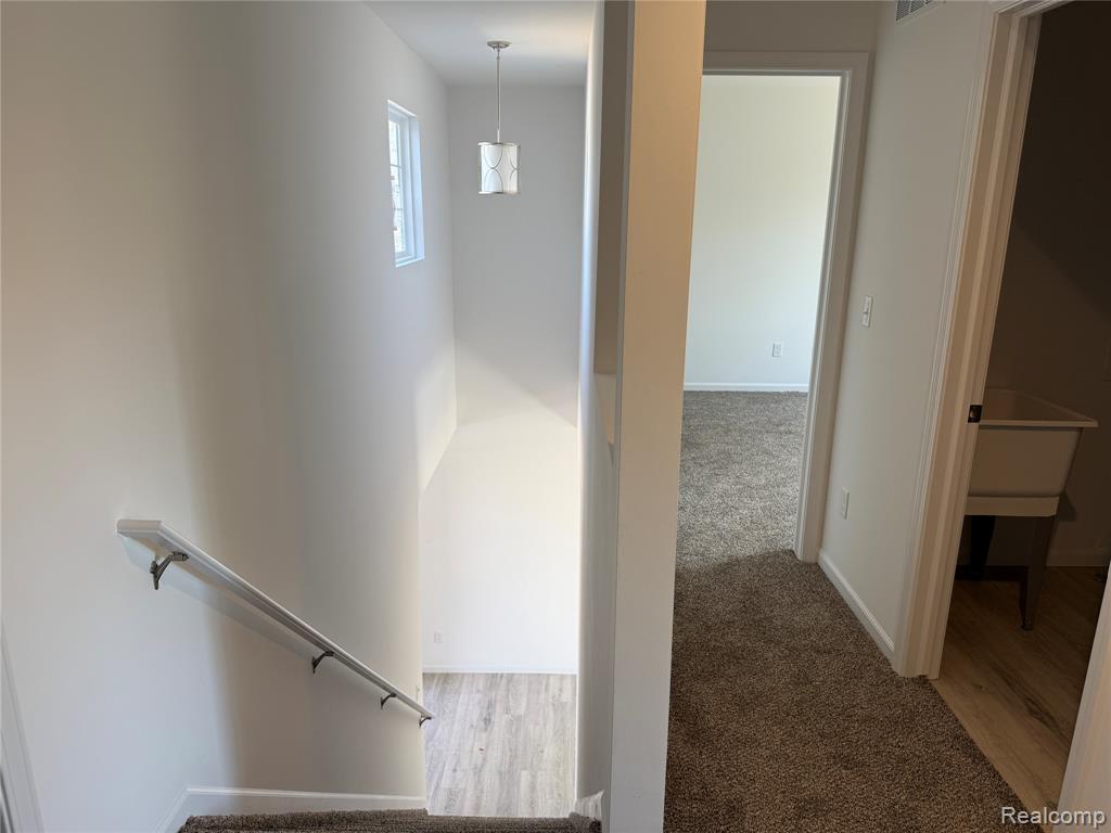 5751 Copper Tree Park, Waterford, MI 48327 — Photo 12