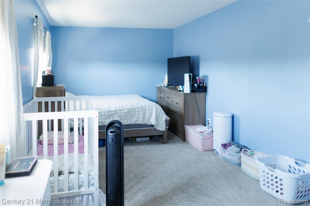 8493 Pepper Ridge Drive E, Grand Blanc, MI 48439 — Photo 21