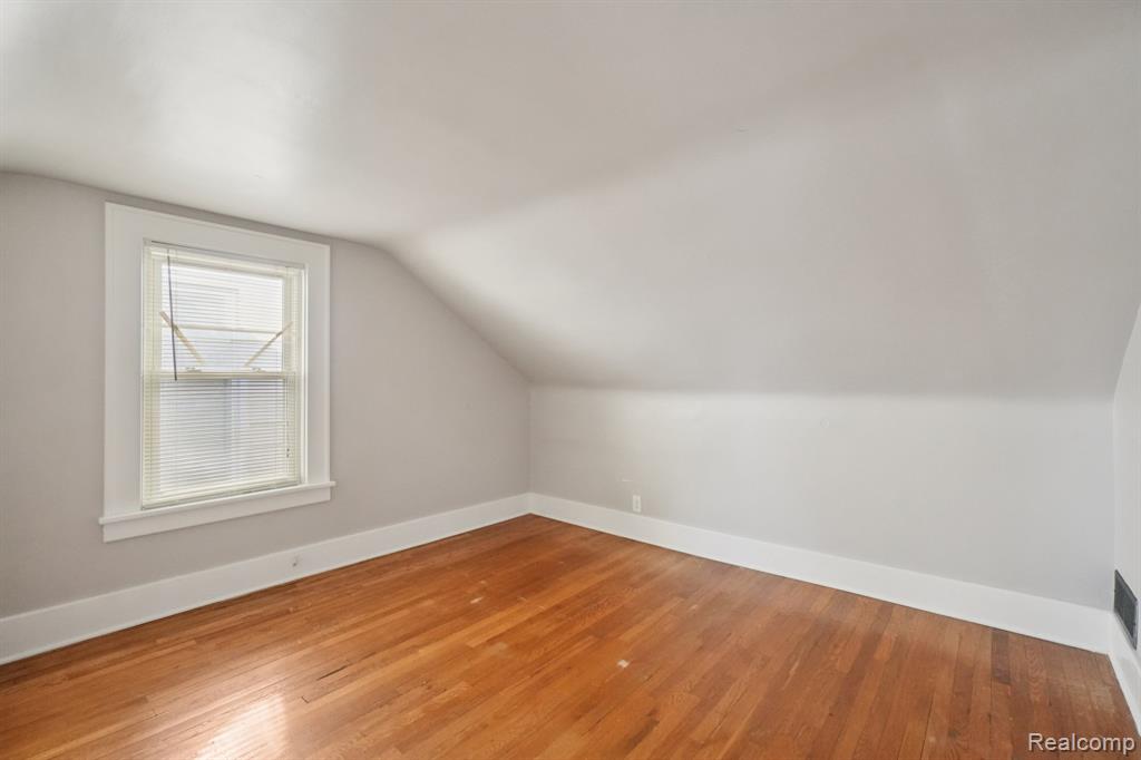 611 S West Street, Royal Oak, MI 48067 — Photo 32