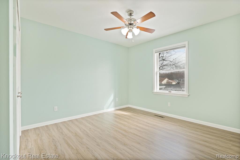 640 Timberwood Lane, Saginaw, MI 48609 — Photo 43