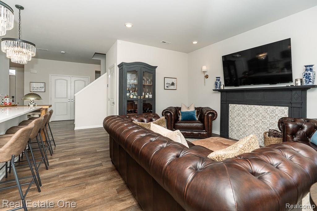 8584 Grove Street, Washington, MI — Photo 14
