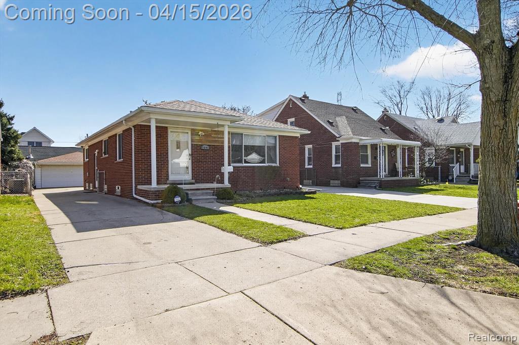 7693 Larme Avenue, Allen Park, MI 48101 — Photo 2