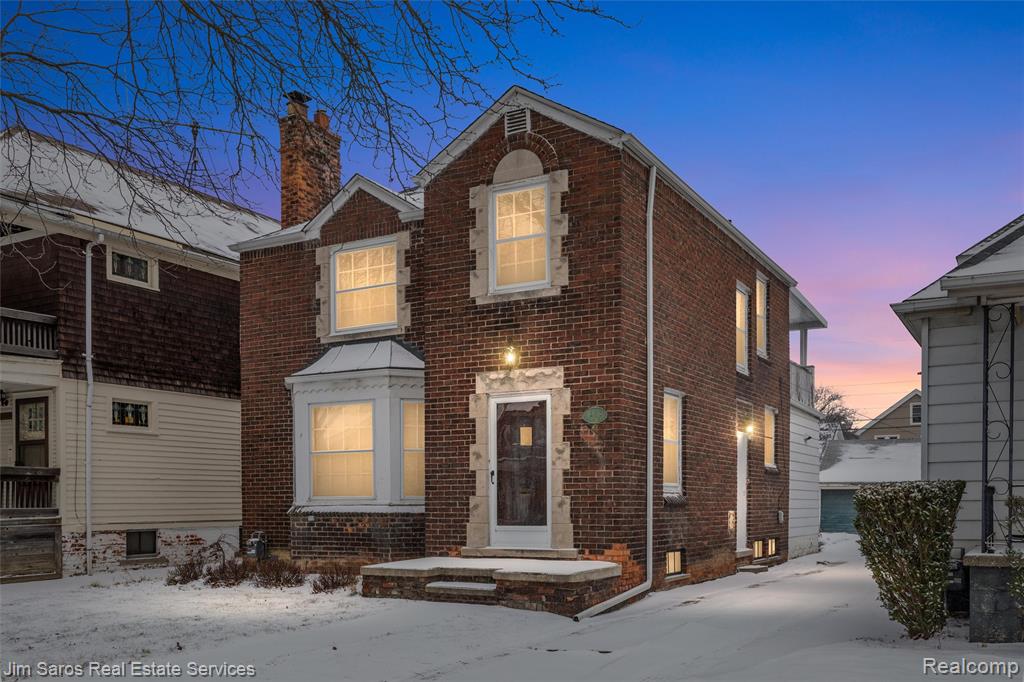 1328 Lakepointe Street, Grosse Pointe Park, MI 48230 — Photo 19