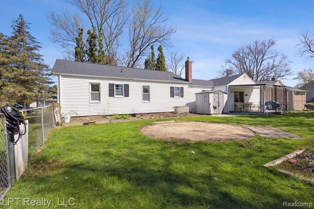 574 WILSON Avenue, Mount Morris, MI 48458 — Photo 24
