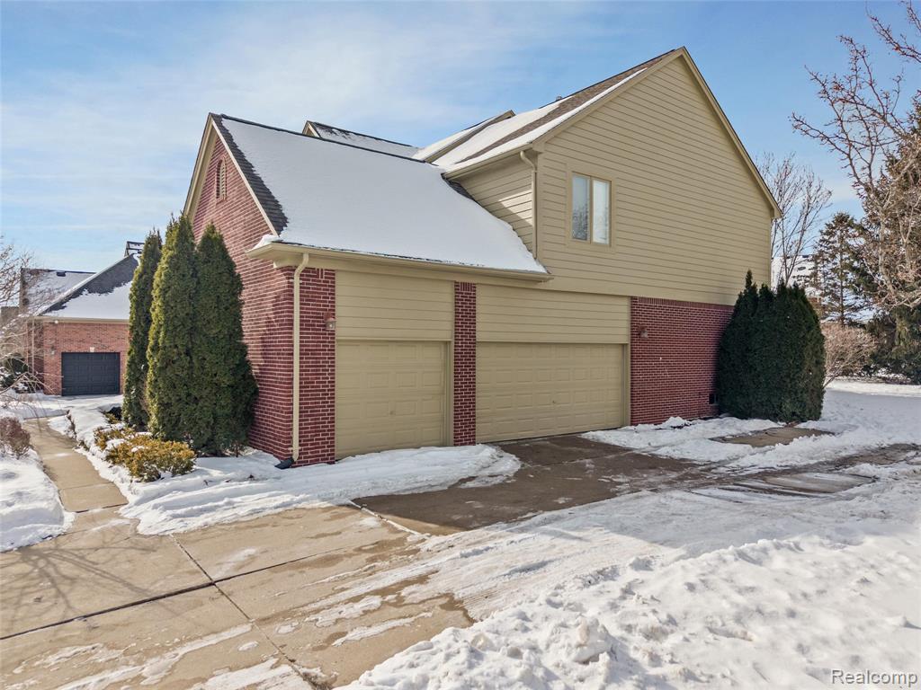 55453 Macintosh Court, Shelby Twp, MI 48316 — Photo 29