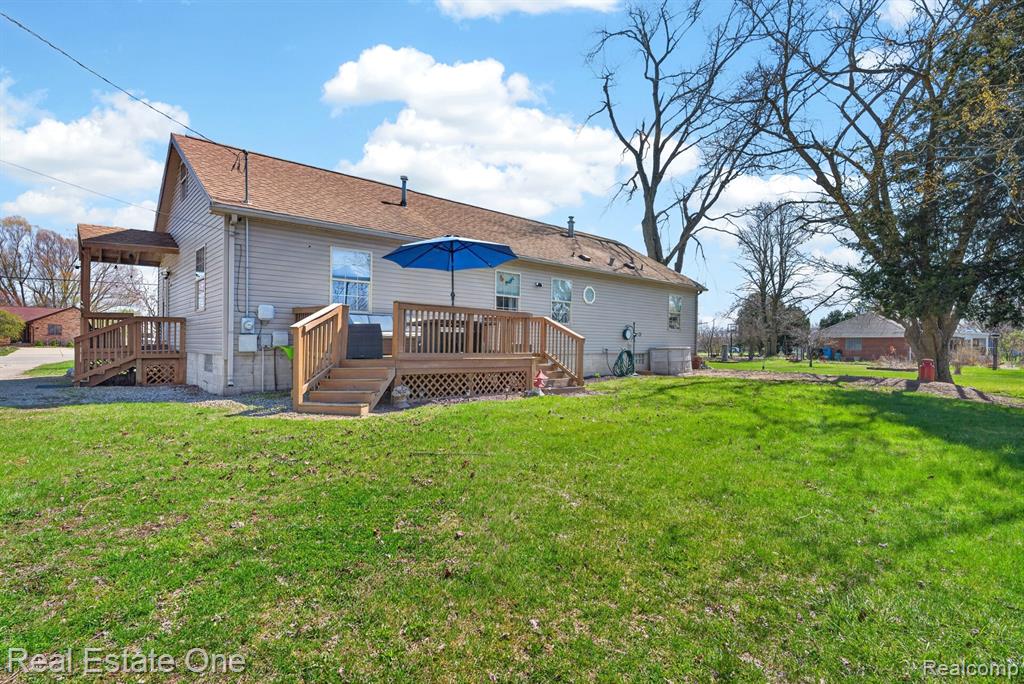 343 Bates Lane, Monroe, MI 48162 — Photo 5