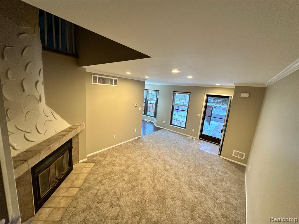 39975 CROSSWINDS, Novi, MI — Photo 9