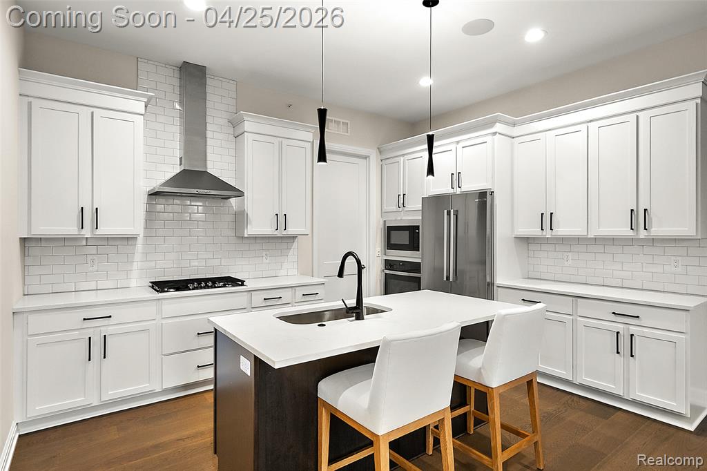 7487 Gramercy Circle, West Bloomfield, MI — Photo 9