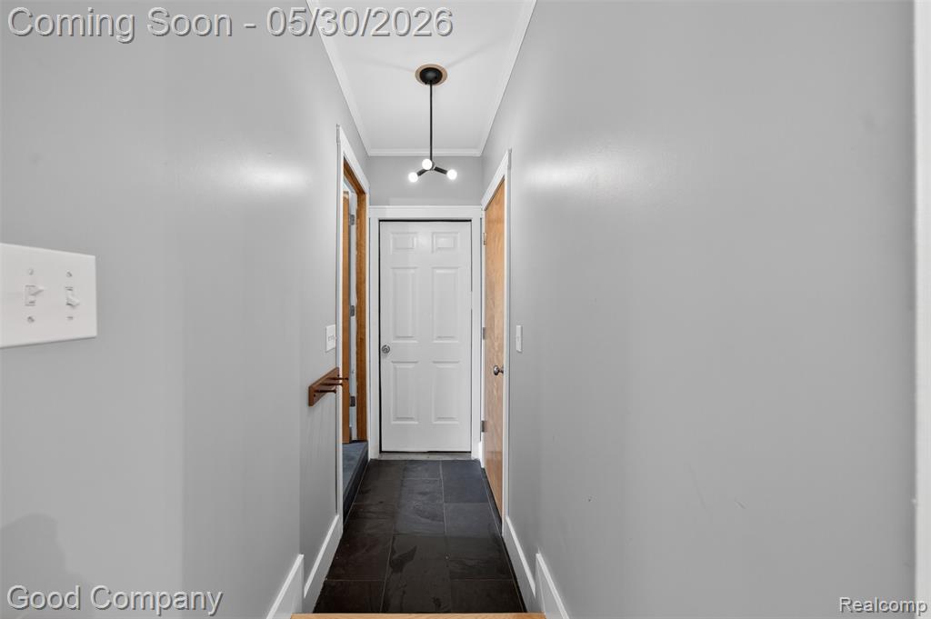 933 Gallaland Avenue, Rochester Hills, MI 48307 — Photo 14