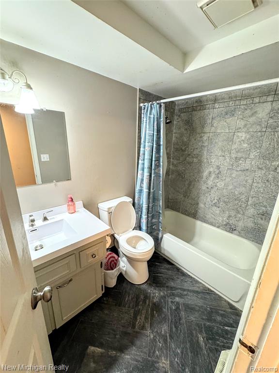 12335 Erika Street, Hartland, MI 48353 — Photo 19