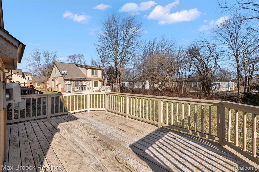 46784 Country Lane, Macomb, MI 48044 — Photo 23