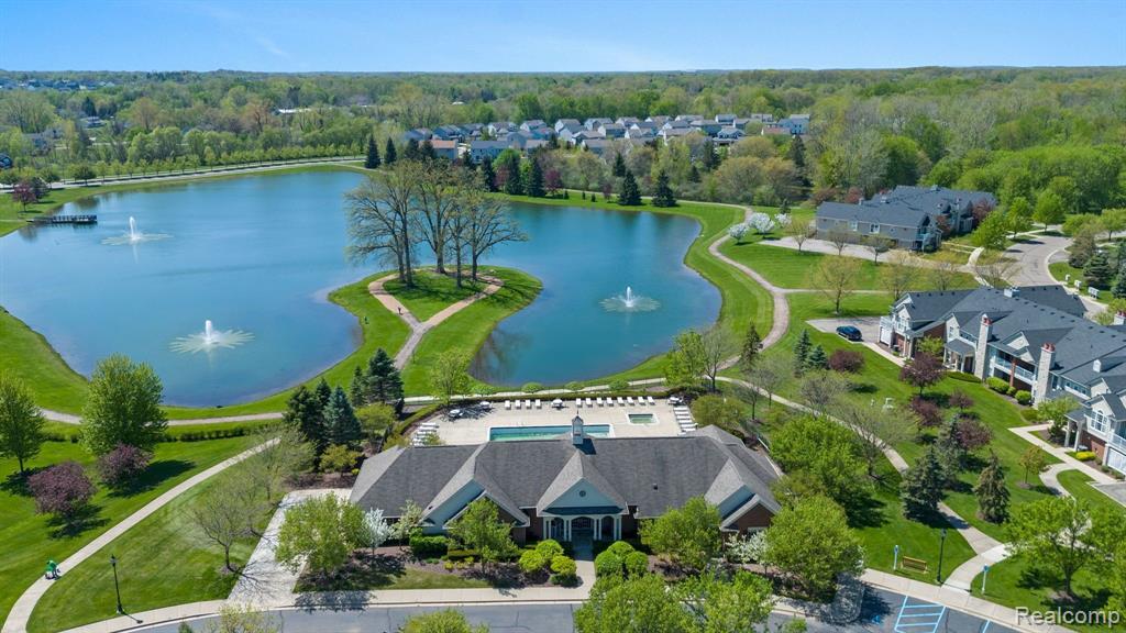 28385 COTTAGE Lane, New Hudson, MI 48165 — Photo 38